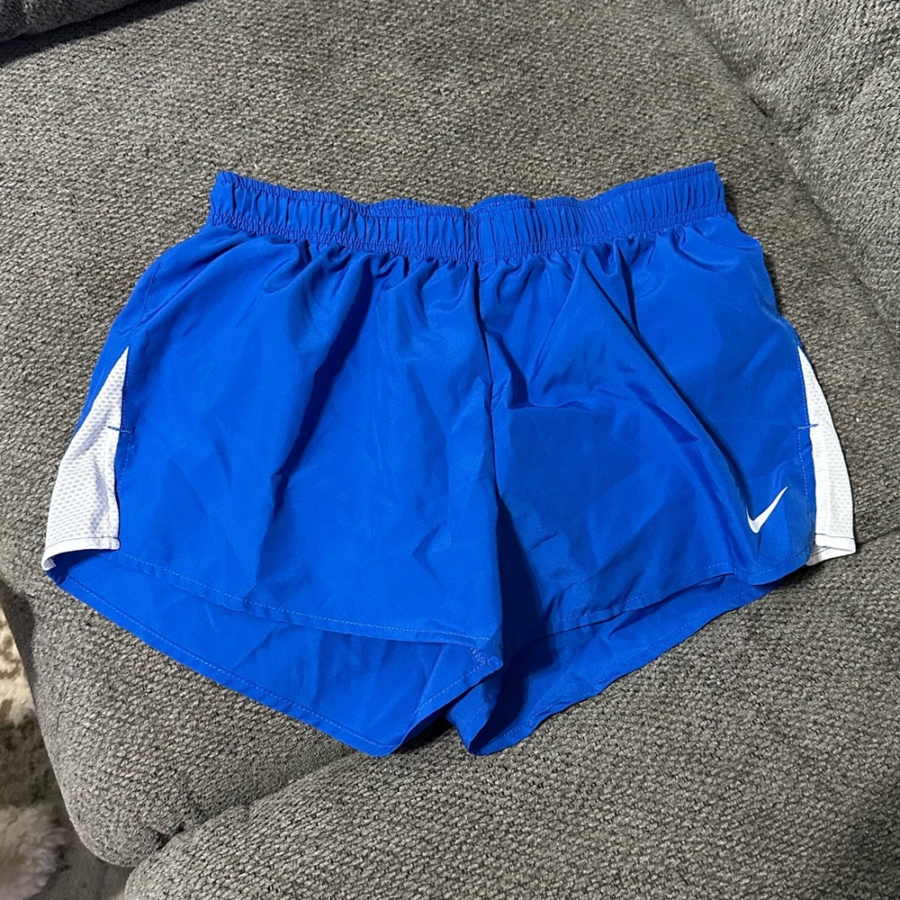 Ladies Nike shorts